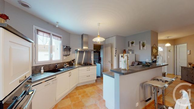 Afficher la photo en grand maison à vendre - 5 pièces - 101.3 m2 - LA TRANCHE SUR MER - 85 - PAYS-DE-LOIRE - Century 21 Côte De Lumière