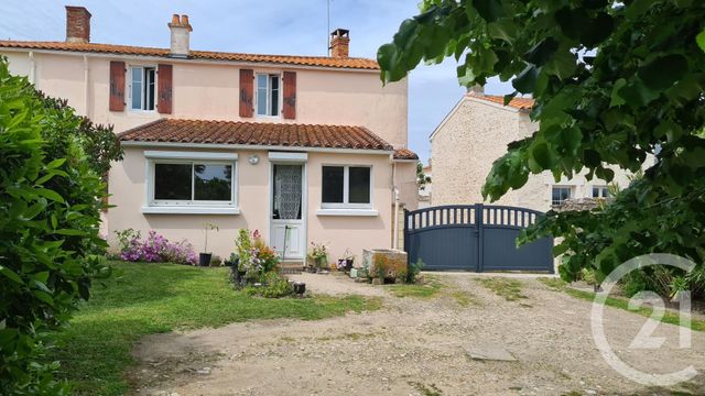 Afficher la photo en grand maison à vendre - 5 pièces - 124.1 m2 - ST MICHEL EN L HERM - 85 - PAYS-DE-LOIRE - Century 21 Côte De Lumière