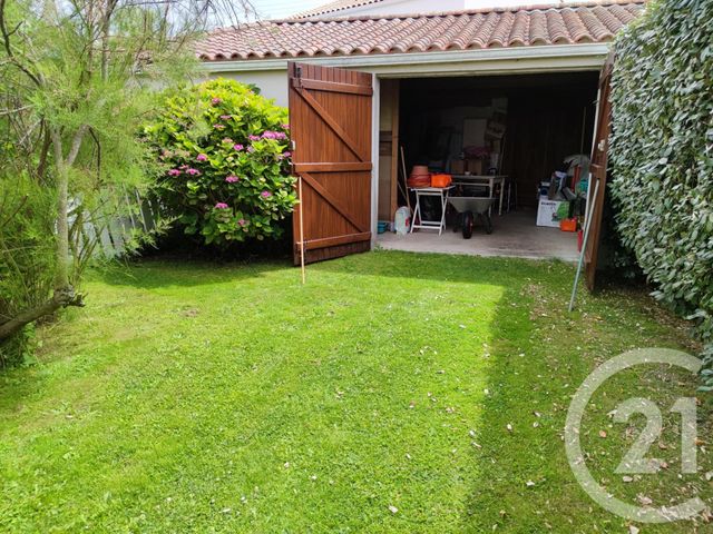 Afficher la photo en grand maison à vendre - 6 pièces - 171.1 m2 - LA TRANCHE SUR MER - 85 - PAYS-DE-LOIRE - Century 21 Côte De Lumière