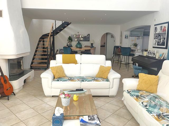 Afficher la photo en grand maison à vendre - 7 pièces - 146.0 m2 - LA TRANCHE SUR MER - 85 - PAYS-DE-LOIRE - Century 21 Côte De Lumière