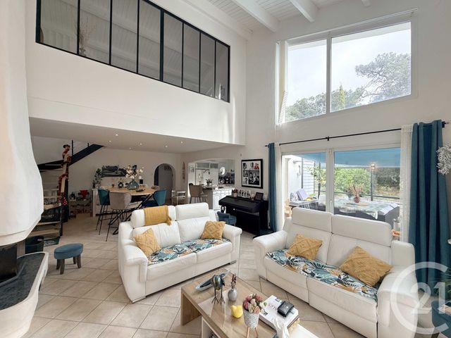 maison à vendre - 7 pièces - 146.0 m2 - LA TRANCHE SUR MER - 85 - PAYS-DE-LOIRE - Century 21 Côte De Lumière