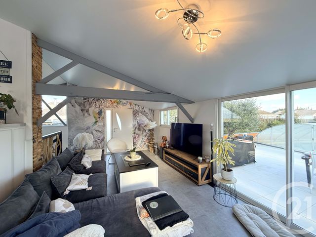 maison à vendre - 7 pièces - 134.0 m2 - ST MICHEL EN L HERM - 85 - PAYS-DE-LOIRE - Century 21 Côte De Lumière