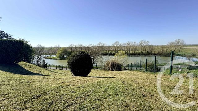 maison à vendre - 7 pièces - 134.0 m2 - ST MICHEL EN L HERM - 85 - PAYS-DE-LOIRE - Century 21 Côte De Lumière