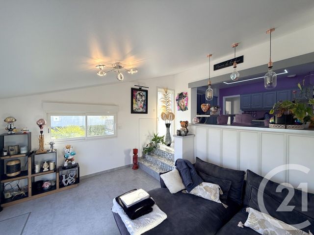 maison à vendre - 7 pièces - 134.0 m2 - ST MICHEL EN L HERM - 85 - PAYS-DE-LOIRE - Century 21 Côte De Lumière