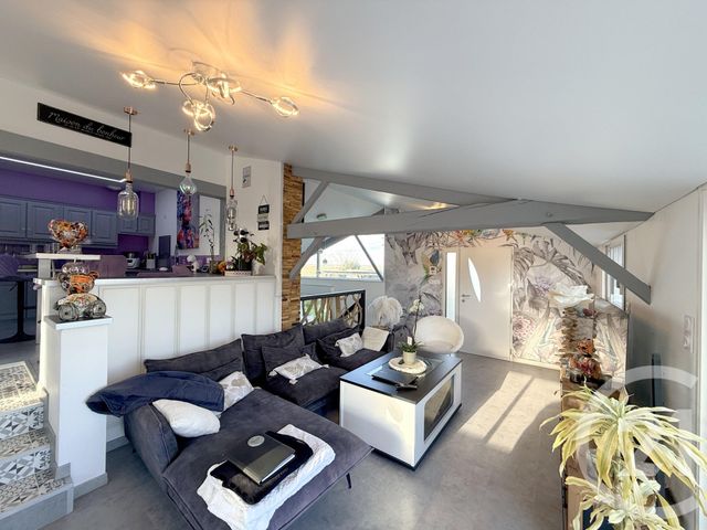 maison à vendre - 7 pièces - 134.0 m2 - ST MICHEL EN L HERM - 85 - PAYS-DE-LOIRE - Century 21 Côte De Lumière