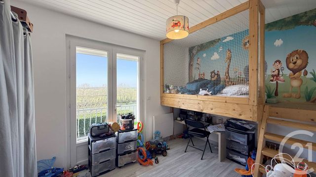 maison à vendre - 7 pièces - 134.0 m2 - ST MICHEL EN L HERM - 85 - PAYS-DE-LOIRE - Century 21 Côte De Lumière