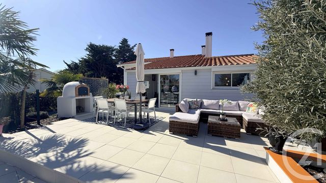 maison à vendre - 7 pièces - 134.0 m2 - ST MICHEL EN L HERM - 85 - PAYS-DE-LOIRE - Century 21 Côte De Lumière