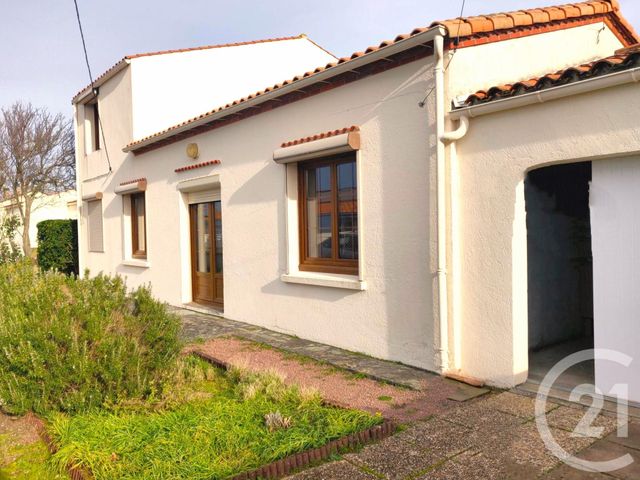 maison à vendre - 6 pièces - 105.03 m2 - L AIGUILLON SUR MER - 85 - PAYS-DE-LOIRE - Century 21 Côte De Lumière