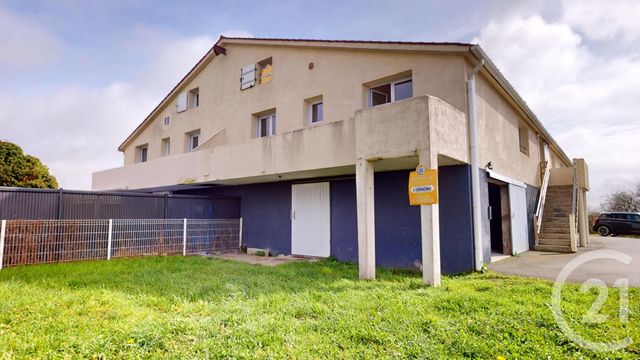 Appartement T4 à vendre - 4 pièces - 99.61 m2 - ANGLES - 85 - PAYS-DE-LOIRE - Century 21 Côte De Lumière