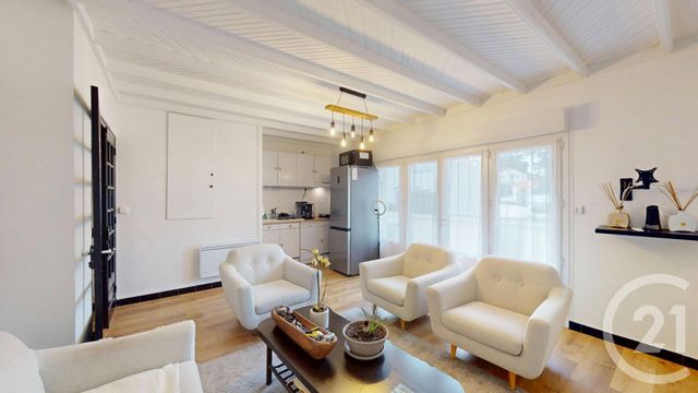 Appartement T3 à vendre - 3 pièces - 52.53 m2 - LA TRANCHE SUR MER - 85 - PAYS-DE-LOIRE - Century 21 Côte De Lumière