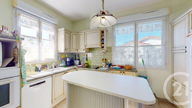 maison à vendre - 7 pièces - 125.57 m2 - LA TRANCHE SUR MER - 85 - PAYS-DE-LOIRE - Century 21 Côte De Lumière