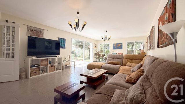 maison à vendre - 8 pièces - 169.59 m2 - LONGEVILLE SUR MER - 85 - PAYS-DE-LOIRE - Century 21 Côte De Lumière