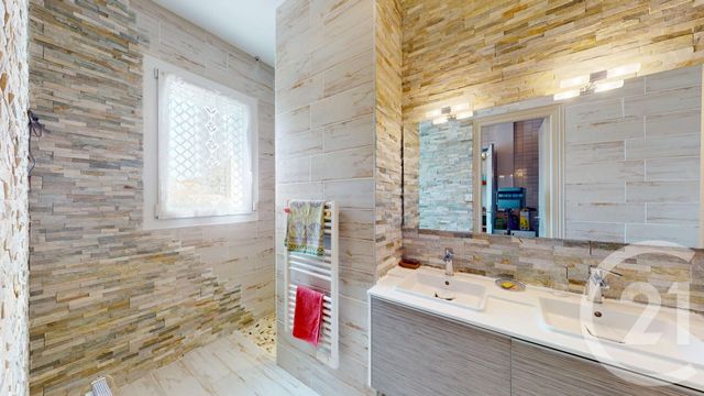 maison à vendre - 7 pièces - 148.06 m2 - LA TRANCHE SUR MER - 85 - PAYS-DE-LOIRE - Century 21 Côte De Lumière