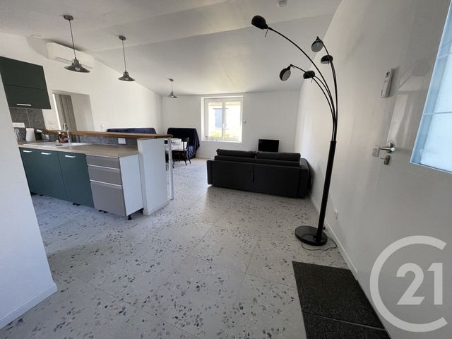 maison à louer - 3 pièces - 63.0 m2 - ST MICHEL EN L HERM - 85 - PAYS-DE-LOIRE - Century 21 Côte De Lumière
