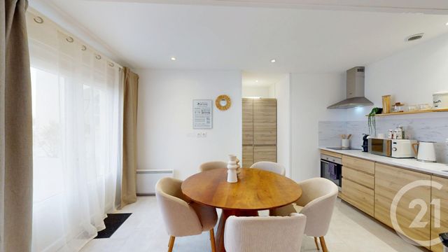 Appartement T3 à vendre - 3 pièces - 48.87 m2 - LA TRANCHE SUR MER - 85 - PAYS-DE-LOIRE - Century 21 Côte De Lumière