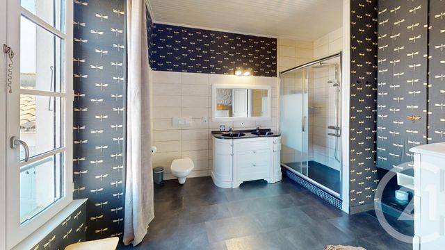 maison à vendre - 7 pièces - 197.0 m2 - ST MICHEL EN L HERM - 85 - PAYS-DE-LOIRE - Century 21 Côte De Lumière