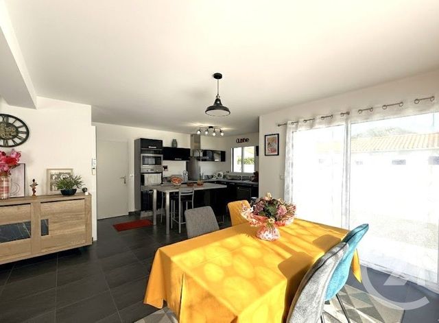 maison à vendre - 6 pièces - 118.78 m2 - LA TRANCHE SUR MER - 85 - PAYS-DE-LOIRE - Century 21 Côte De Lumière