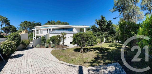 maison à vendre - 11 pièces - 277.5 m2 - LA TRANCHE SUR MER - 85 - PAYS-DE-LOIRE - Century 21 Côte De Lumière