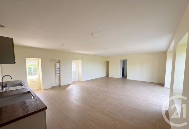 maison à louer - 6 pièces - 126.0 m2 - ST DENIS DU PAYRE - 85 - PAYS-DE-LOIRE - Century 21 Côte De Lumière