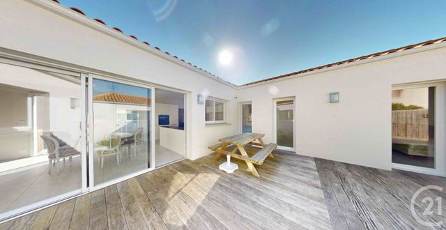 maison à vendre - 6 pièces - 130.1 m2 - LA TRANCHE SUR MER - 85 - PAYS-DE-LOIRE - Century 21 Côte De Lumière