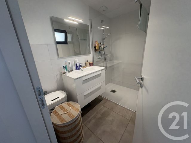 Appartement T3 à louer - 3 pièces - 56.53 m2 - LA TRANCHE SUR MER - 85 - PAYS-DE-LOIRE - Century 21 Côte De Lumière
