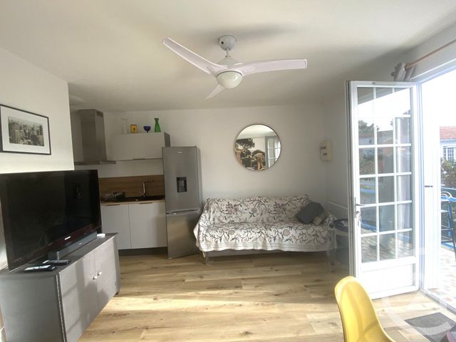 Appartement T3 à louer - 3 pièces - 38.69 m2 - LA TRANCHE SUR MER - 85 - PAYS-DE-LOIRE - Century 21 Côte De Lumière