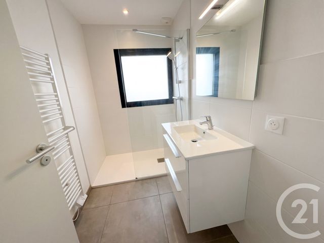 Appartement T3 à louer - 3 pièces - 55.95 m2 - LA TRANCHE SUR MER - 85 - PAYS-DE-LOIRE - Century 21 Côte De Lumière