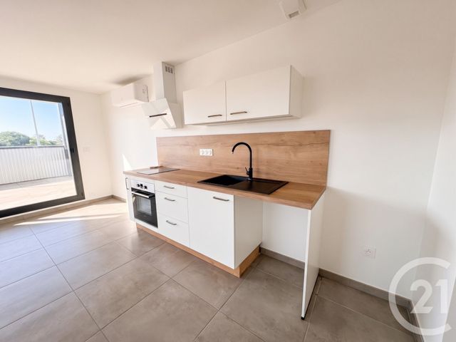 Appartement T3 à louer - 3 pièces - 55.95 m2 - LA TRANCHE SUR MER - 85 - PAYS-DE-LOIRE - Century 21 Côte De Lumière
