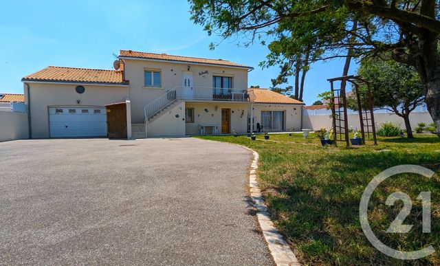 maison à vendre - 9 pièces - 228.0 m2 - LA TRANCHE SUR MER - 85 - PAYS-DE-LOIRE - Century 21 Côte De Lumière