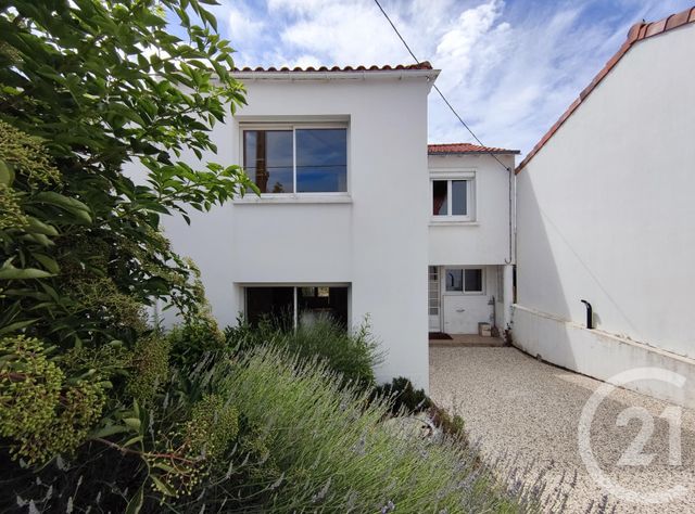 Afficher la photo en grand maison à vendre - 5 pièces - 108.0 m2 - LA TRANCHE SUR MER - 85 - PAYS-DE-LOIRE - Century 21 Côte De Lumière